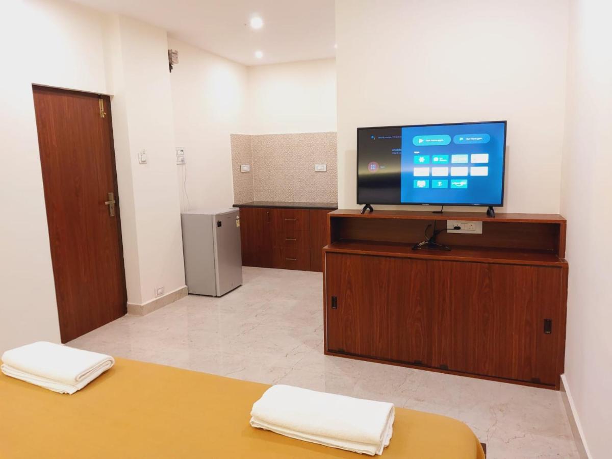 Chippy Residency Hotel Madras Buitenkant foto