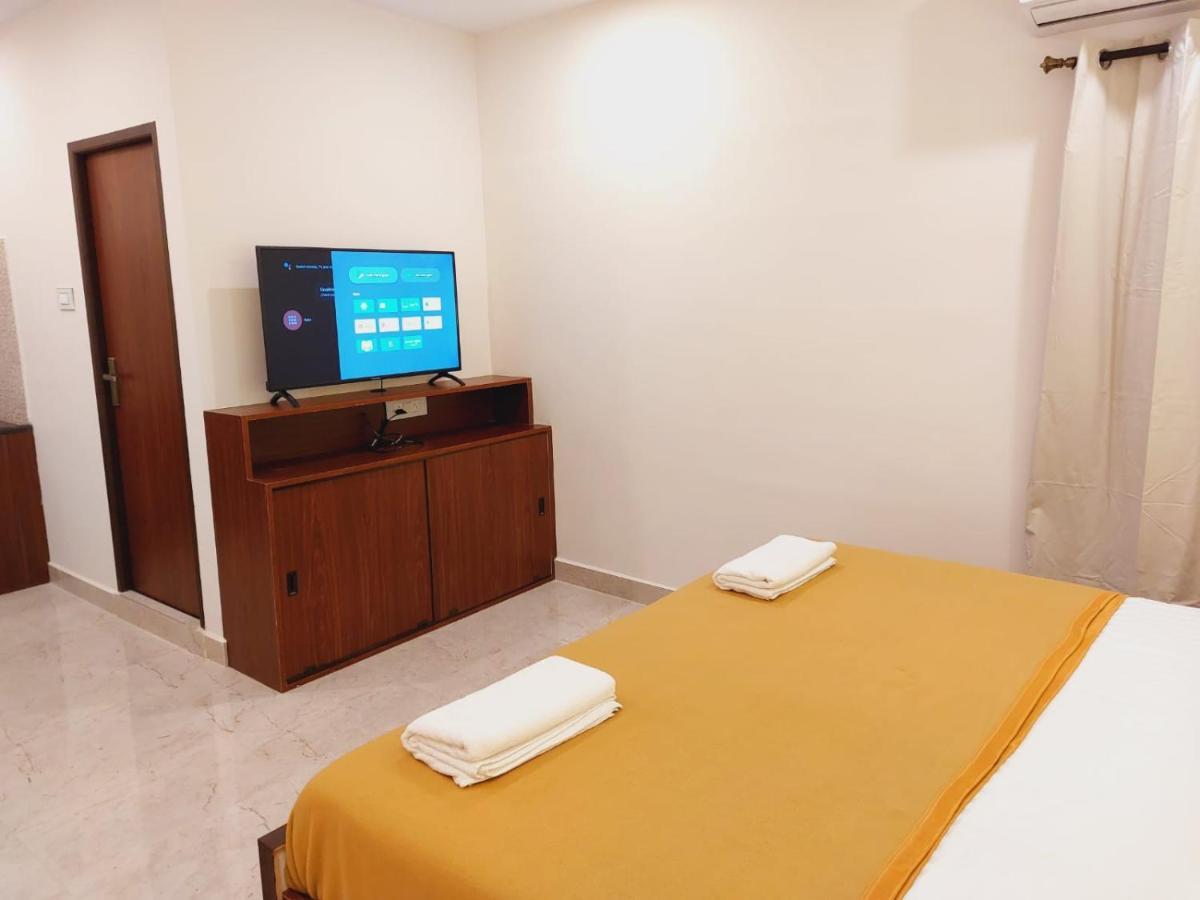 Chippy Residency Hotel Madras Buitenkant foto