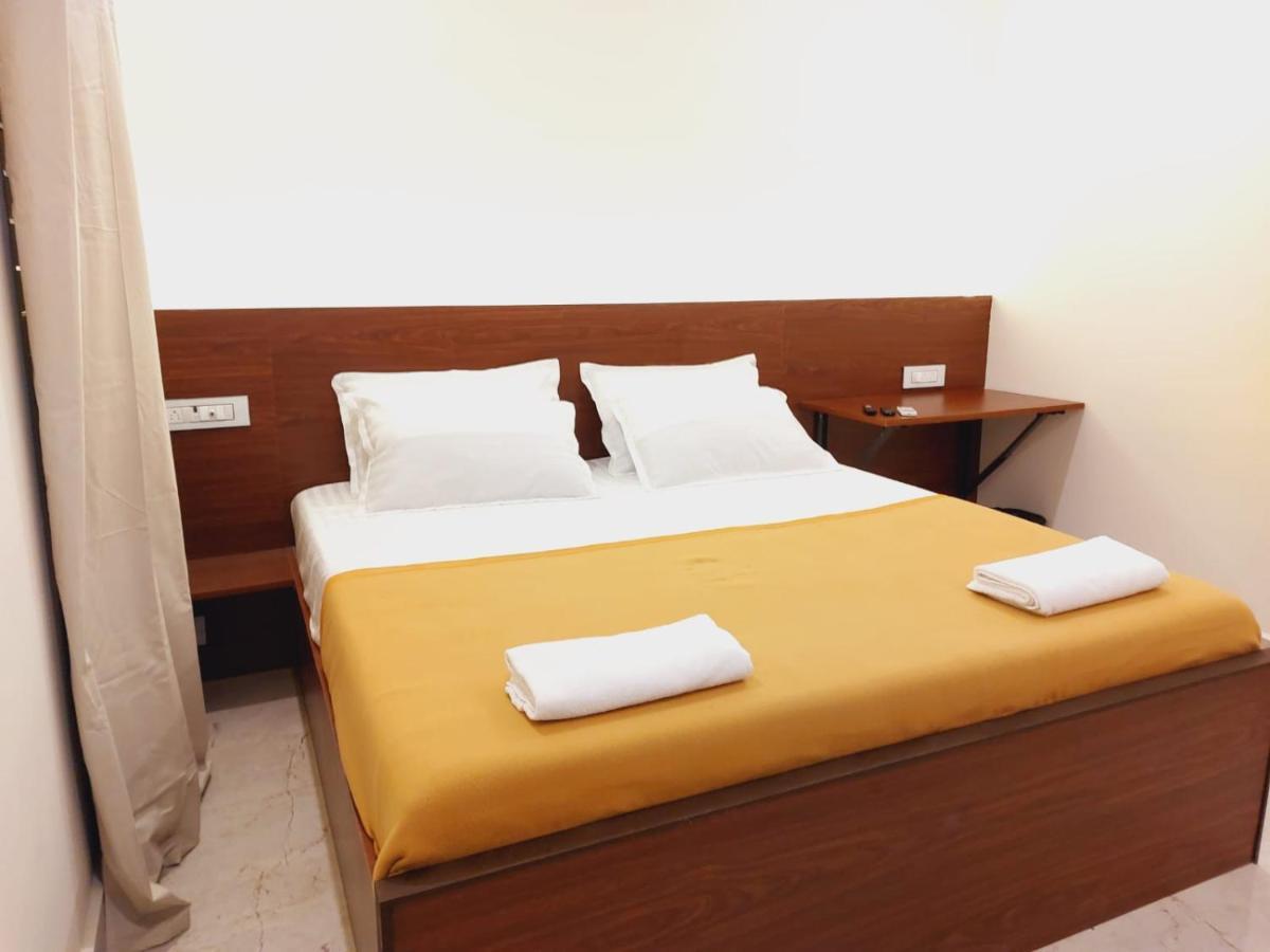 Chippy Residency Hotel Madras Buitenkant foto
