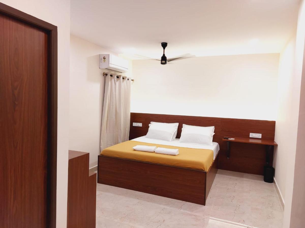 Chippy Residency Hotel Madras Buitenkant foto